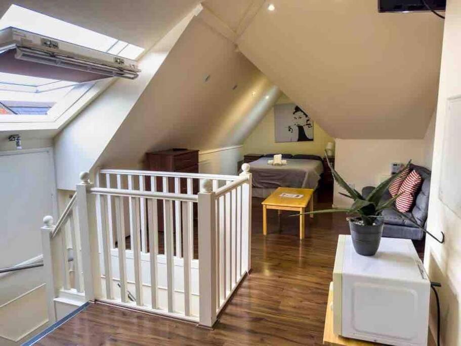Studio 69 Londra Esterno foto